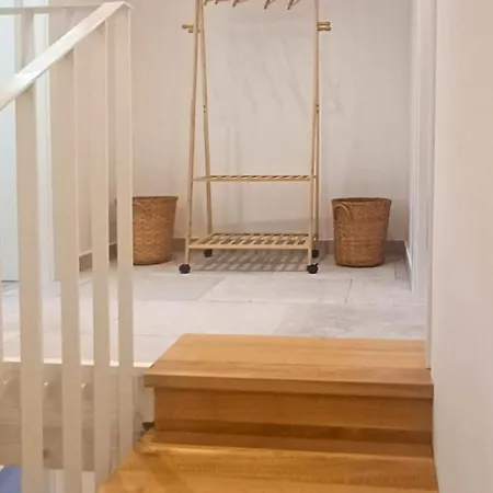 別荘 Divina House 2br 2ba Access Broce